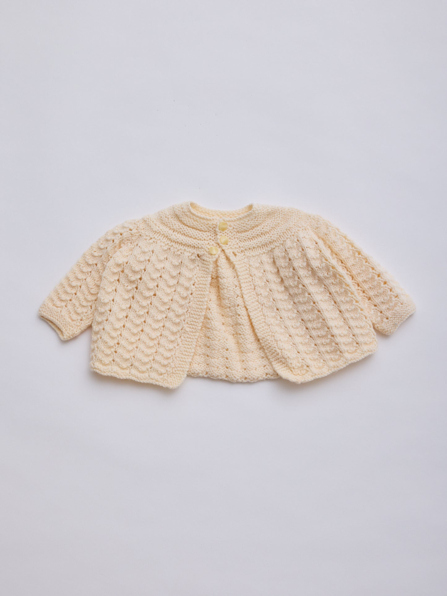 Beige Knitted Cardigan // 6 Months