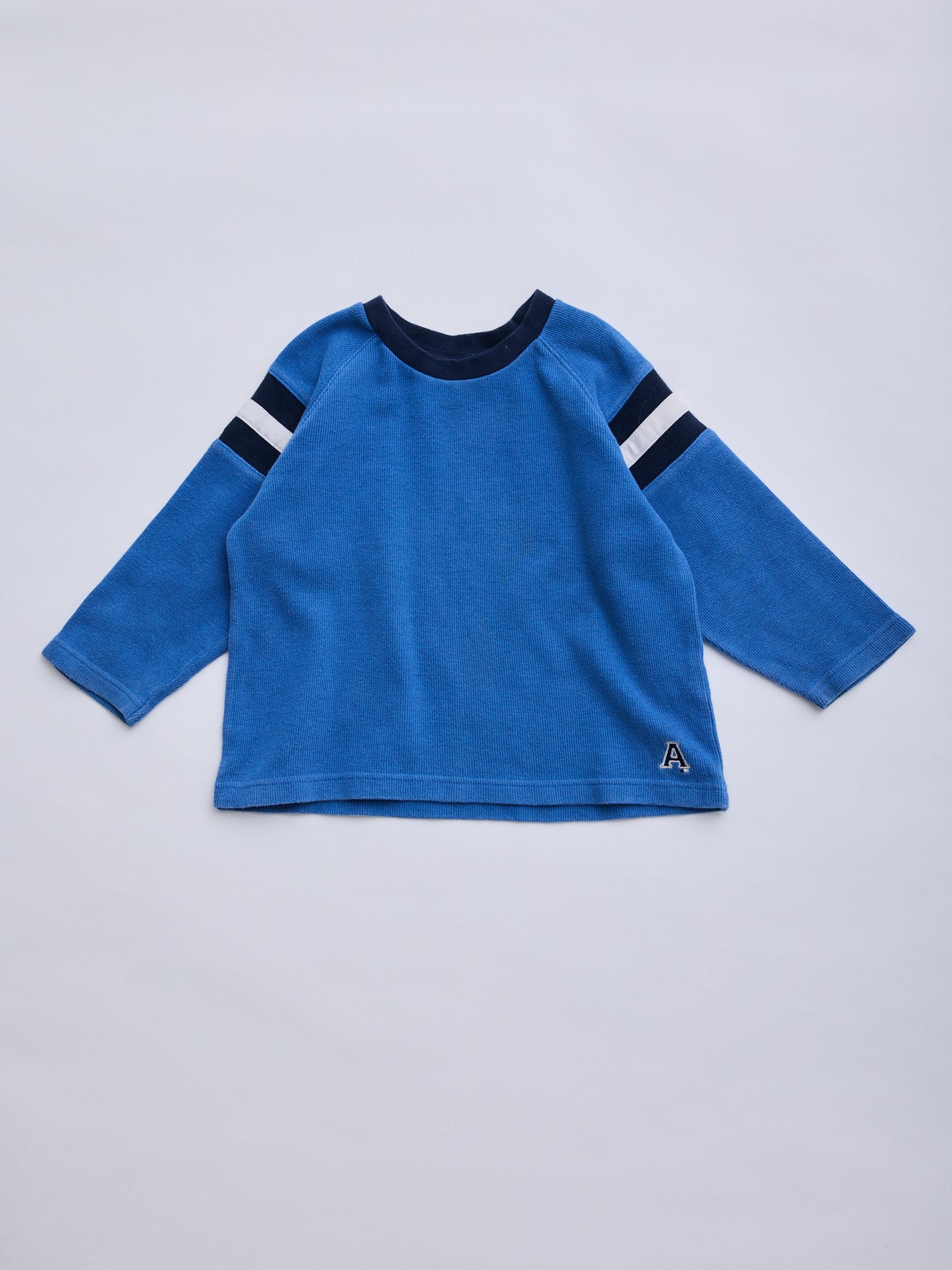 COLLEGIATE Blue Athletic Top // 2-3 Years